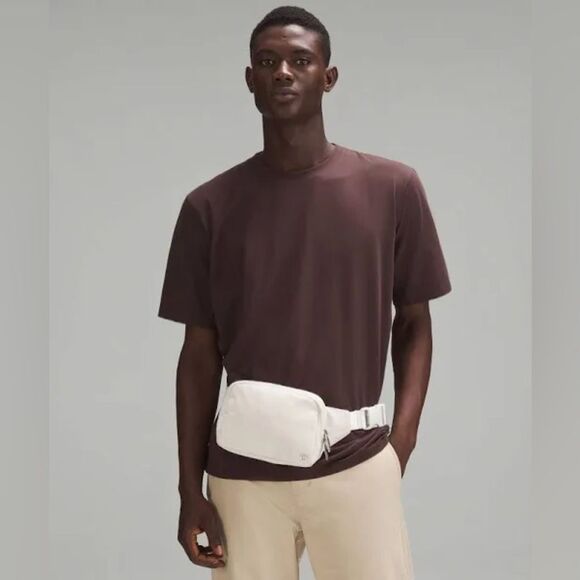 NWT Lululemon Athletica Everywhere Belt Bag Large 2L Opal White Extended Strap - Picture 7 of 9